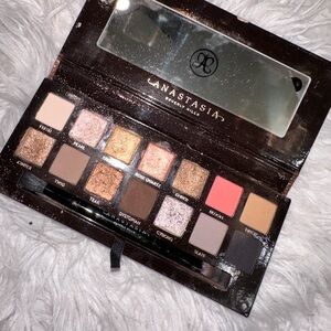 ABH SULTRY PALETTE